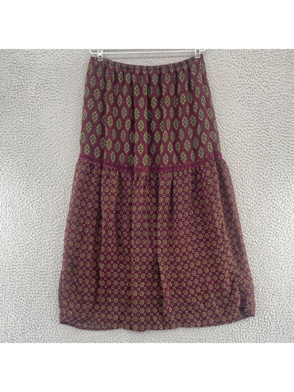 Fig & Flower Skirt Womens Medium Burgundy Batik Inverted Pleated Midi Cut Out